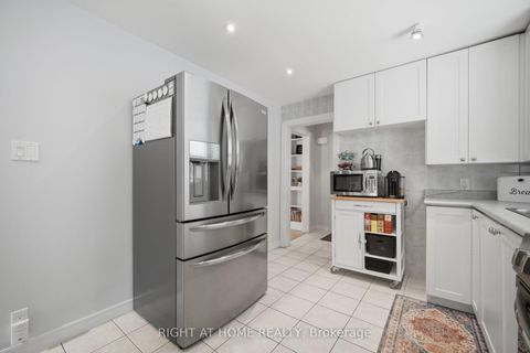 Photo 6 at 18 Vanbrugh Avenue, Cliffside, Toronto