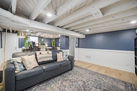Photo 33 at 18 Vanbrugh Avenue, Cliffside, Toronto