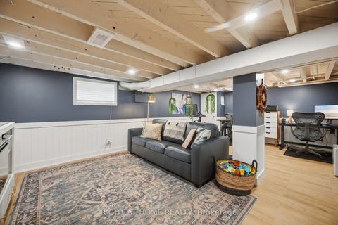 Photo 34 at 18 Vanbrugh Avenue, Cliffside, Toronto