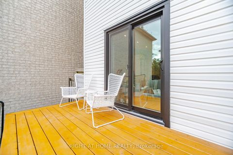Photo 40 at 18 Vanbrugh Avenue, Cliffside, Toronto