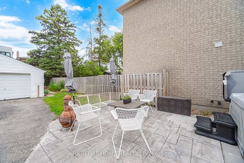 Photo 42 at 18 Vanbrugh Avenue, Cliffside, Toronto