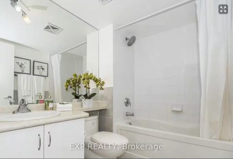Photo 12 at 465 - 209 Fort York Boulevard, Niagara, Toronto