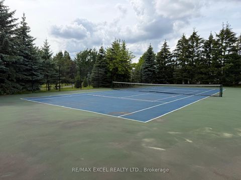 Photo 15 at 507 - 91 Townsgate Drive, Yorkhill, Vaughan