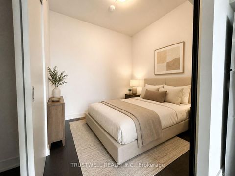 Photo 2 at 308 - 2799 Kingston Road, Cliffcrest, Toronto