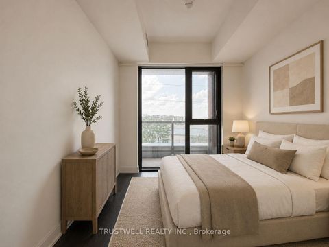 Photo 5 at 308 - 2799 Kingston Road, Cliffcrest, Toronto
