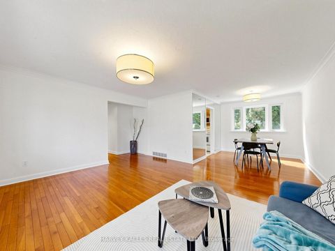 Photo 5 at 87 Combe Avenue, Bathurst Manor, Toronto