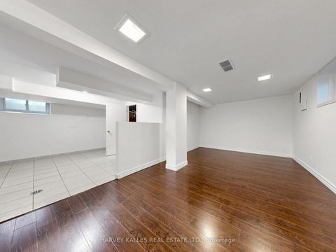 Photo 22 at 87 Combe Avenue, Bathurst Manor, Toronto