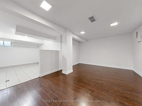 Photo 24 at 87 Combe Avenue, Bathurst Manor, Toronto