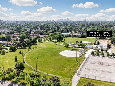 Photo 39 at 87 Combe Avenue, Bathurst Manor, Toronto