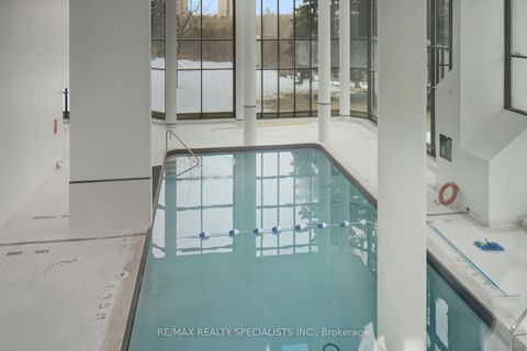 Photo 29 at 1707 - 1 Rowntree Road, Jamestown, Toronto