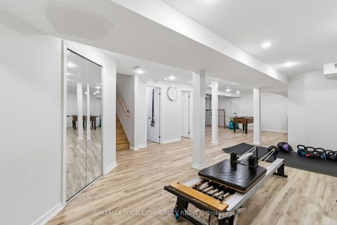 Photo 31 at 15 Klamath Court, Maple, Vaughan