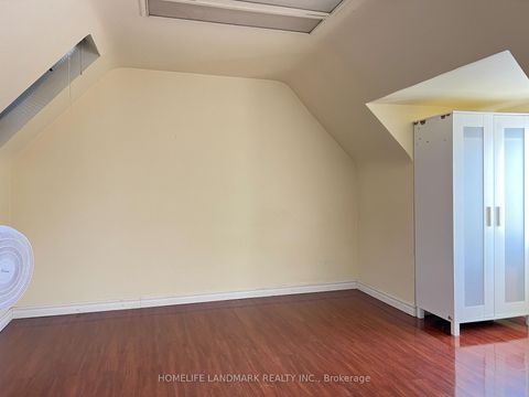 Photo 9 at 149 Finch Avenue W, Willowdale West, Toronto