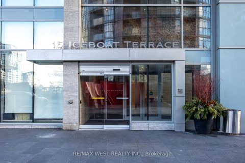 Photo 1 at 1106 - 15 Iceboat Terrace, Waterfront Communities C1, Toronto