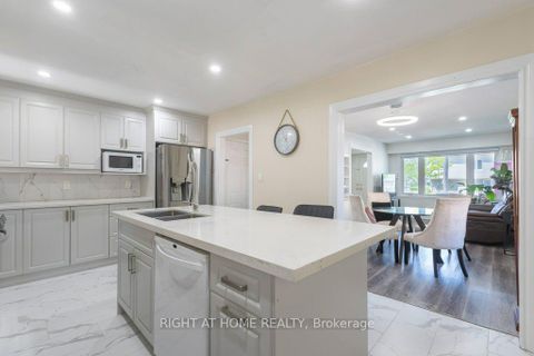 Photo 11 at 4 Fennimore Crescent, Jane Heights, Toronto
