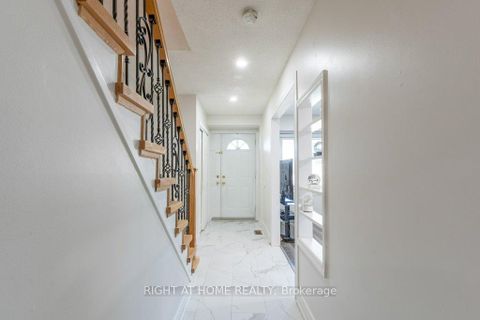 Photo 14 at 4 Fennimore Crescent, Jane Heights, Toronto