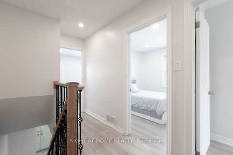 Photo 21 at 4 Fennimore Crescent, Jane Heights, Toronto