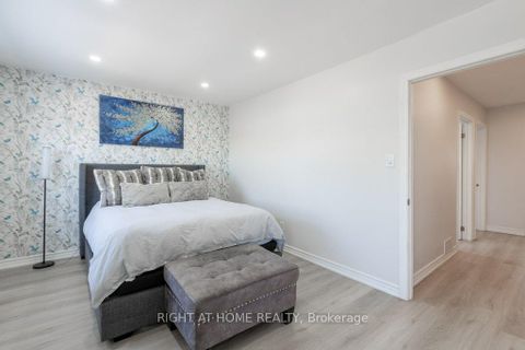 Photo 24 at 4 Fennimore Crescent, Jane Heights, Toronto