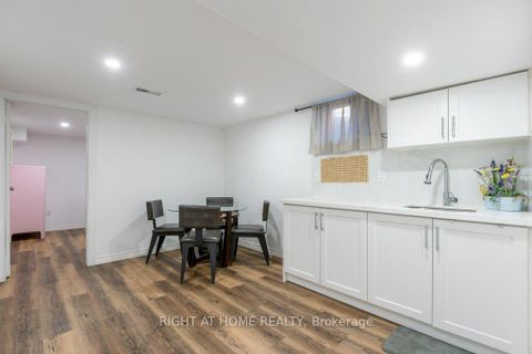 Photo 32 at 4 Fennimore Crescent, Jane Heights, Toronto