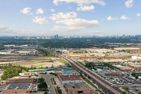 Photo 46 at PH3806 - 2908 Highway 7, Concord, Vaughan