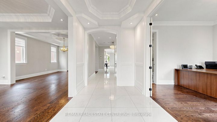 Photo 14 at 1496 Mansfield Drive, CP College Park, Oakville