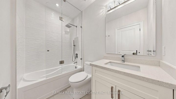 Photo 27 at 1496 Mansfield Drive, CP College Park, Oakville