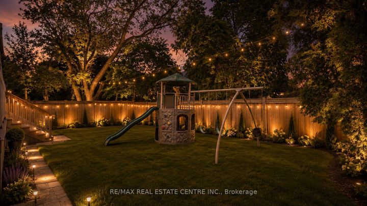Photo 48 at 1496 Mansfield Drive, CP College Park, Oakville