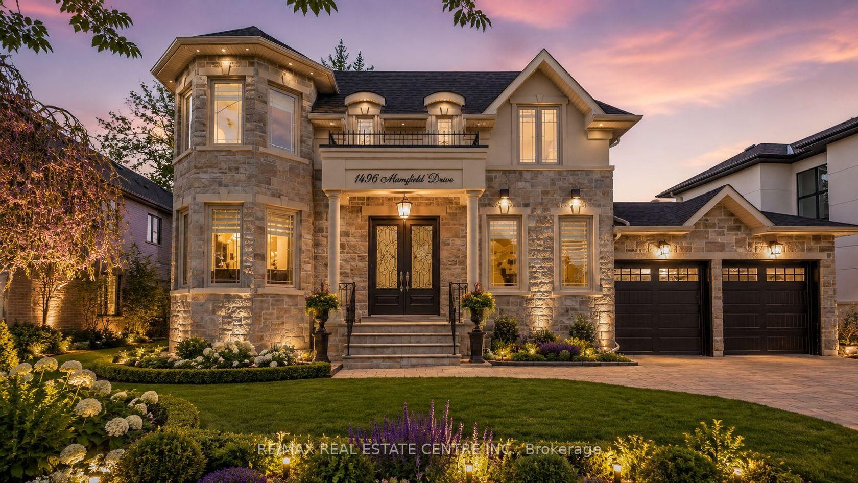 1496 Mansfield Drive, CP College Park, Oakville 2