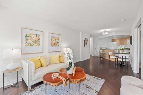 Photo 8 at 804 - 208 Queens Quay W, Waterfront Communities C1, Toronto