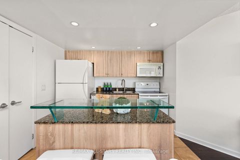 Photo 9 at 804 - 208 Queens Quay W, Waterfront Communities C1, Toronto
