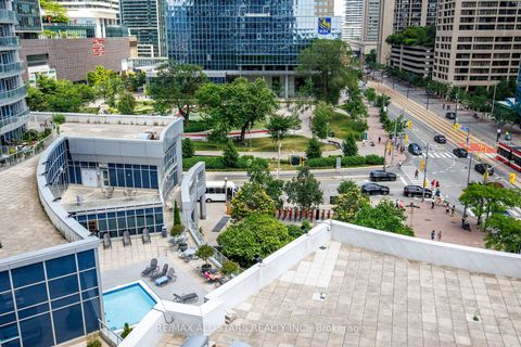 Photo 25 at 804 - 208 Queens Quay W, Waterfront Communities C1, Toronto