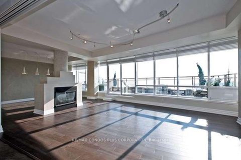 Photo 6 at 902W - 500 Queens Quay W., Waterfront Communities C1, Toronto