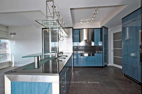 Photo 18 at 902W - 500 Queens Quay W., Waterfront Communities C1, Toronto