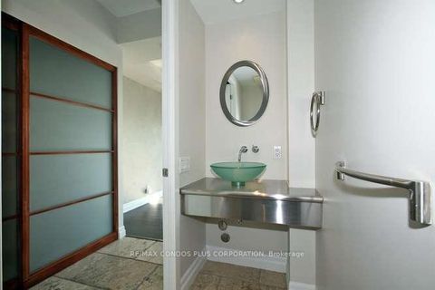Photo 45 at 902W - 500 Queens Quay W., Waterfront Communities C1, Toronto