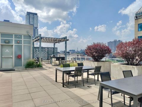 Photo 27 at 203 - 199 Richmond Street W, Waterfront Communities C1, Toronto