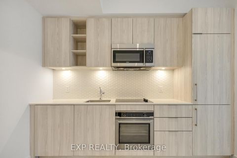 Photo 3 at 2404 - 50 Ordnance Street, Niagara, Toronto