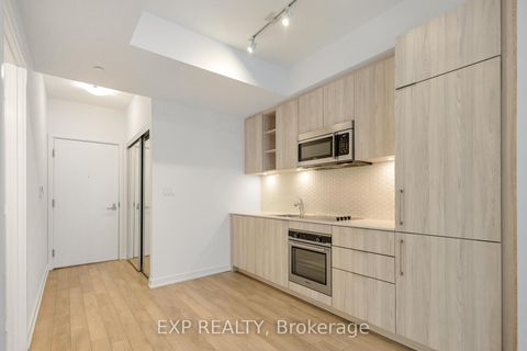 Photo 4 at 2404 - 50 Ordnance Street, Niagara, Toronto