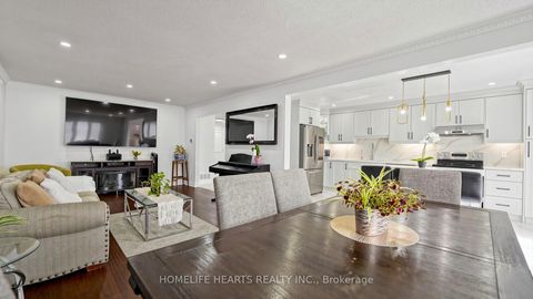 Photo 7 at 30 Shepton Way, Steeles, Toronto