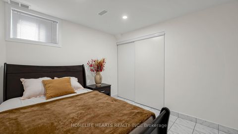 Photo 15 at 30 Shepton Way, Steeles, Toronto