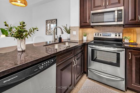 Photo 9 at 306 - 20 Burkebrook Place, York Mills, Toronto