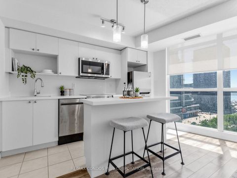 Photo 9 at 1012 - 18 Yonge Street, Waterfront Communities C1, Toronto