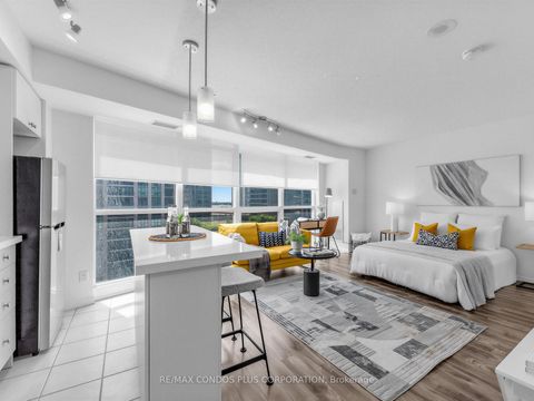 Photo 14 at 1012 - 18 Yonge Street, Waterfront Communities C1, Toronto
