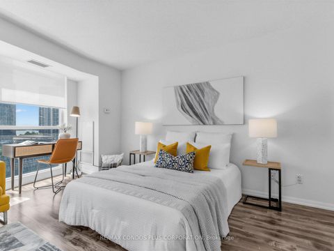 Photo 15 at 1012 - 18 Yonge Street, Waterfront Communities C1, Toronto