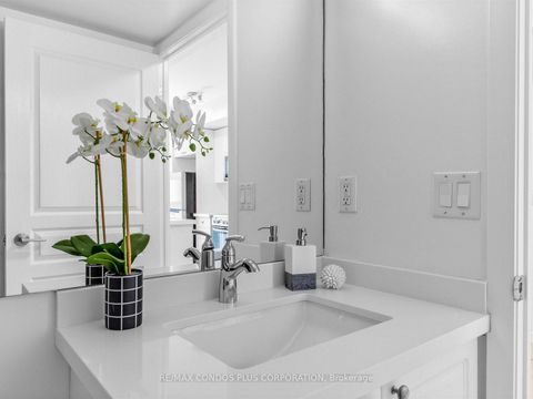 Photo 25 at 1012 - 18 Yonge Street, Waterfront Communities C1, Toronto