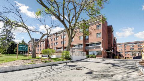 Photo 1 at 204 - 4060 Lawrence Avenue E, West Hill, Toronto