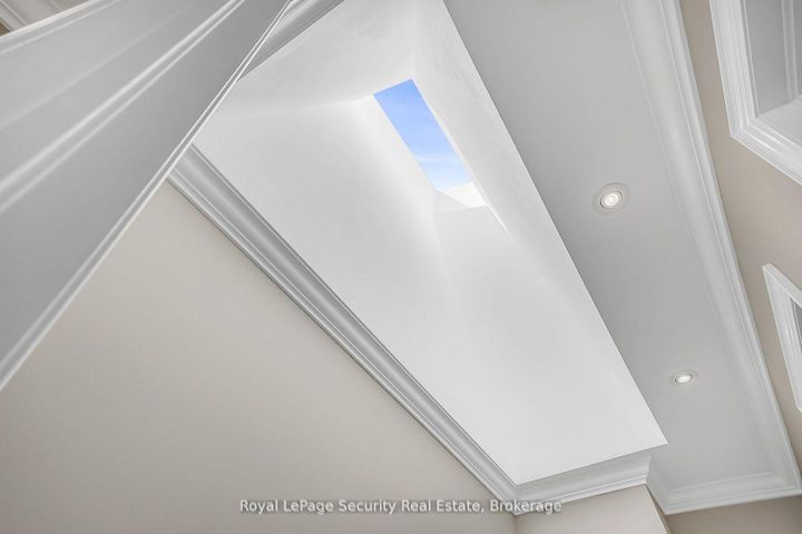Photo 26 at 67 Northland Avenue, Smythe, Toronto