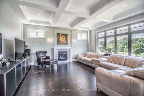 Photo 8 at 122 Burns Boulevard, King City, King