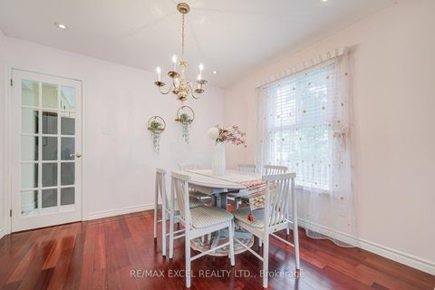 Photo 12 at 176 Goldhawk Trail, Milliken, Toronto