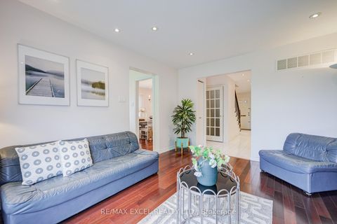 Photo 19 at 176 Goldhawk Trail, Milliken, Toronto