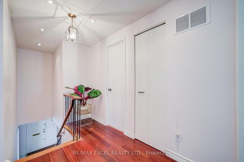 Photo 27 at 176 Goldhawk Trail, Milliken, Toronto