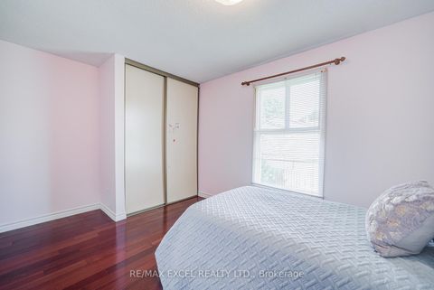 Photo 34 at 176 Goldhawk Trail, Milliken, Toronto